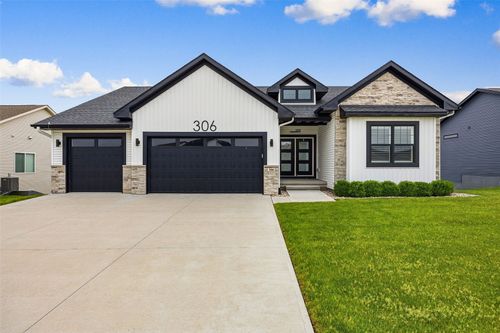 306 Dogwood Ln, Tiffin, IA, 52340-4776 | Card Image