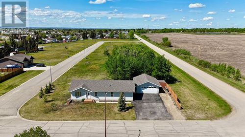 10700 102 St, Fairview, AB, T0H1L0 | Card Image