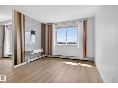424-504 Albany Way Nw, Edmonton, AB, T6V0L2 | Card Image