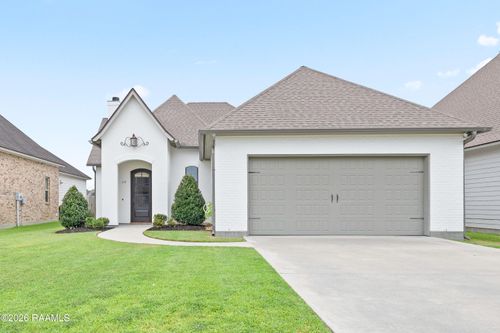 110 Timber Bark Rd, Lafayette, LA, 70508-1858 | Card Image