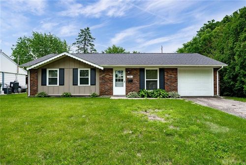 1919 Atkinson Dr, Xenia, OH, 45385-4909 | Card Image
