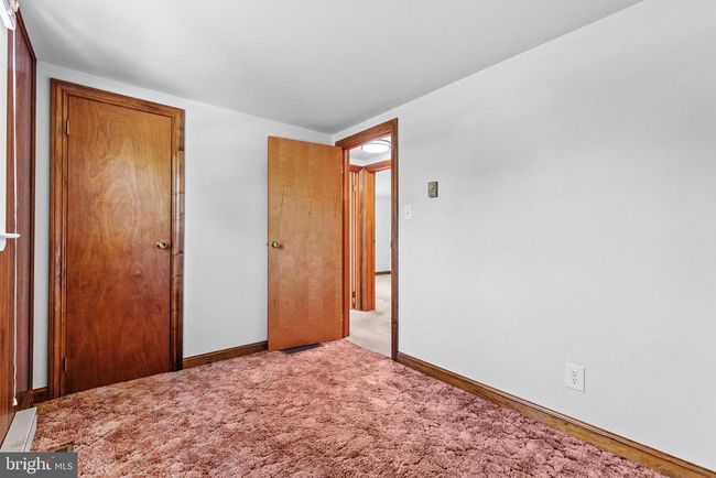 1920 Sterretts Gap Ave, House other with 3 bedrooms, 2 bathrooms and null parking in CARLISLE PA | Image 18