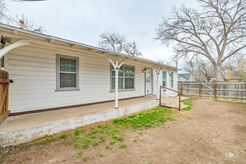 Van Buren St, San Angelo, TX 76901