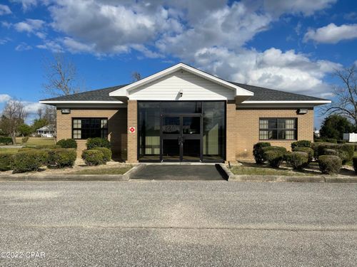 25463 N Main St, Altha, FL, 32421-3396 | Card Image