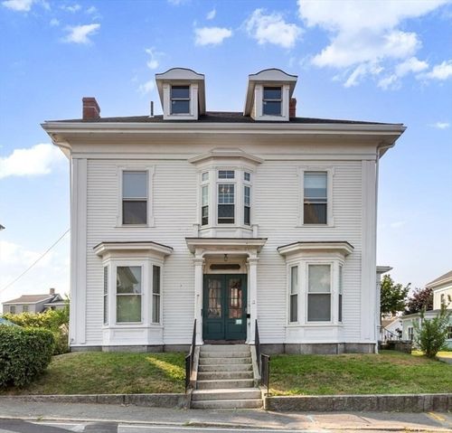 2-79 Prospect St, Gloucester, MA, 01930-3094 | Card Image