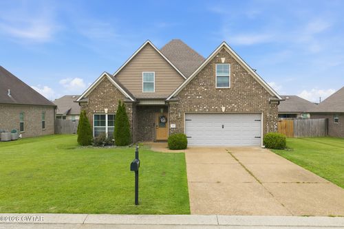 19 Ezekial Dr, Jackson, TN, 38305-7415 | Card Image