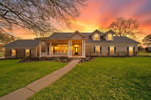 32540 Courtney Rd, Navasota, TX, 77868-5131 | Card Image