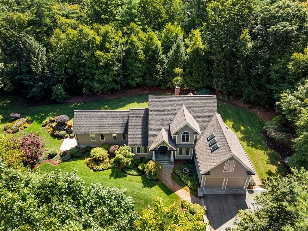 Nestlewood Ln, Hubbardston, MA 01452