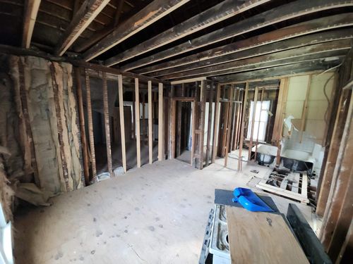 9 E 37th St, Minneapolis, MN, 55409-1332 | Card Image