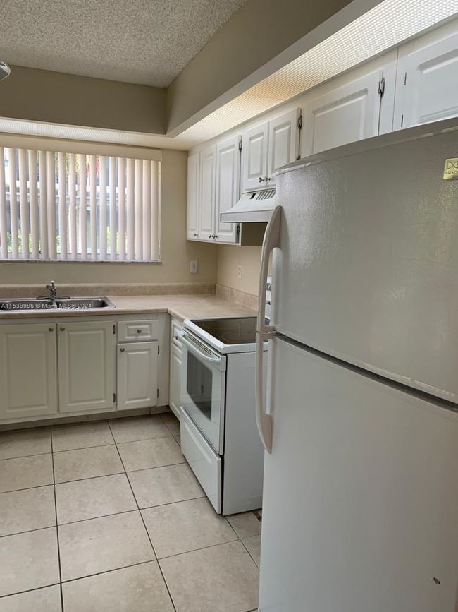 C - 2641 Se 20 Th Ct, Condo with 3 bedrooms, 2 bathrooms and null parking in Homestead FL | Image 7