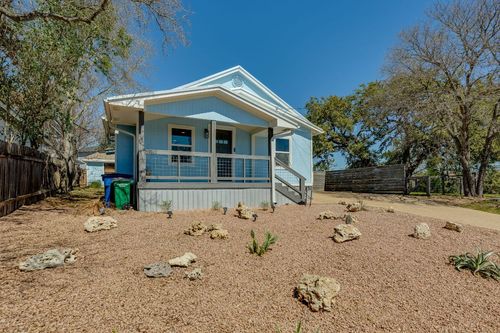 2808 Crest Avenue, Austin, TX, 78702 | Card Image