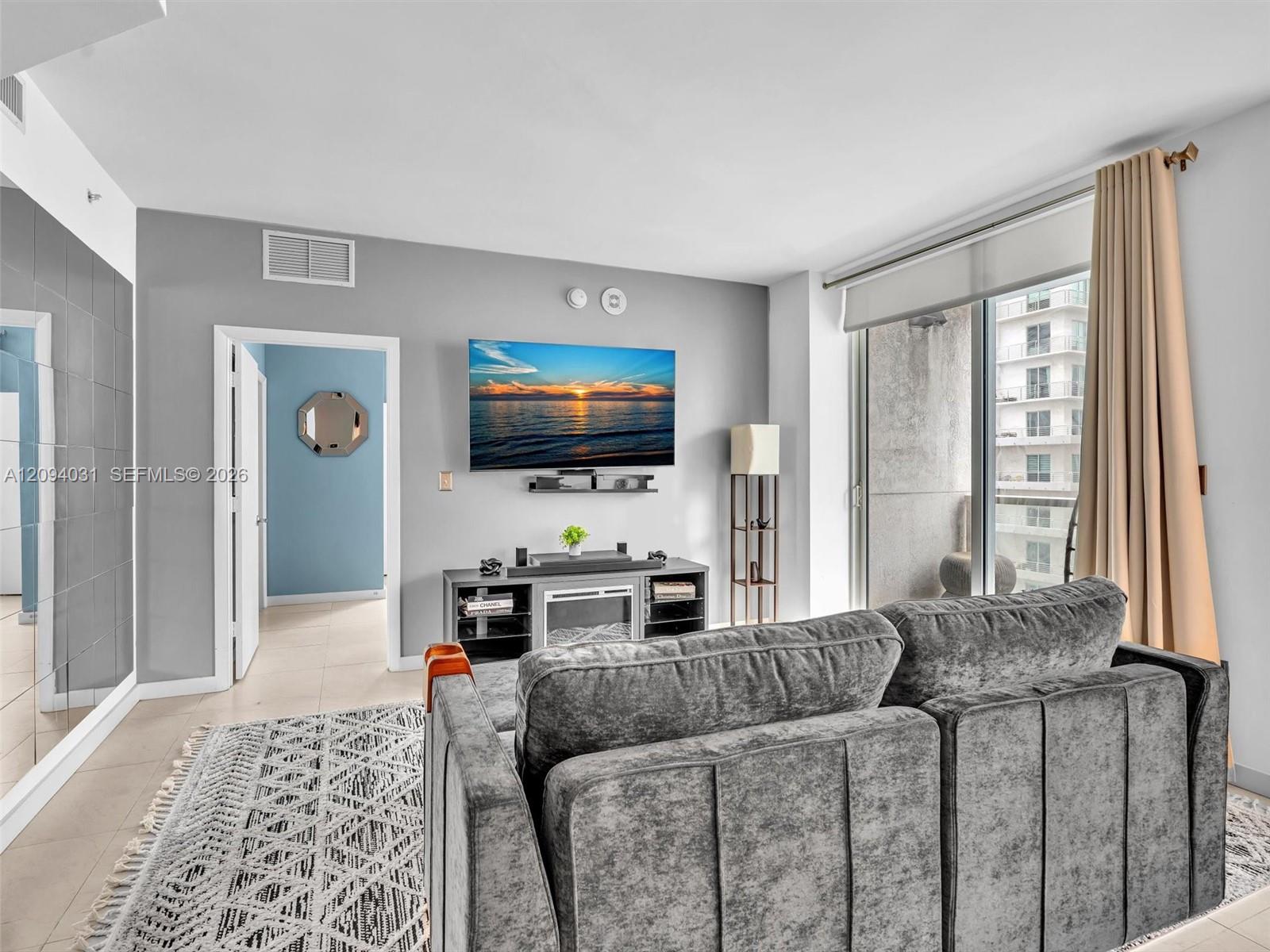 Residential Lease in Miami 4