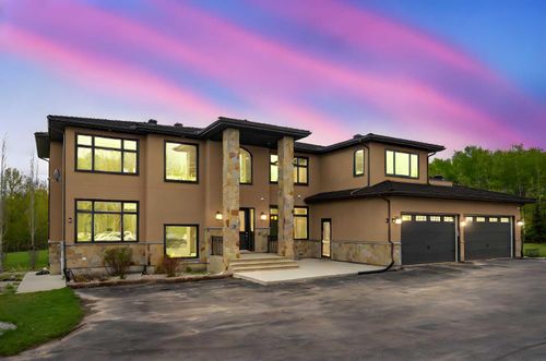 95 Bearspaw View, Calgary, AB, T3R1A4 | Card Image
