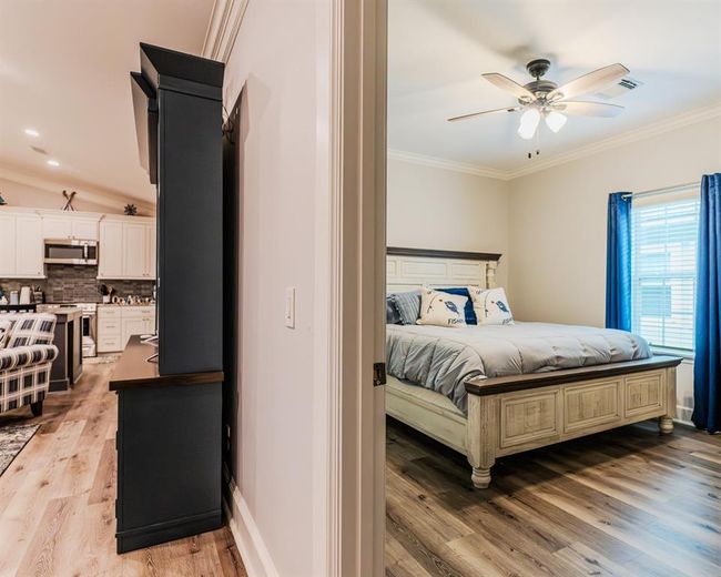 837 Wightman St, House other with 3 bedrooms, 3 bathrooms and 2 parking in Matagorda TX | Image 27