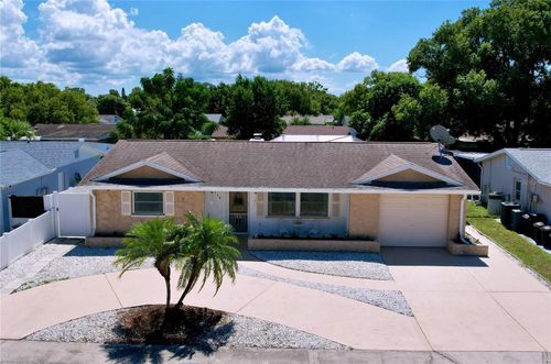 7114 Mayfield Dr, PORT RICHEY, FL, 34668-3880 | Card Image