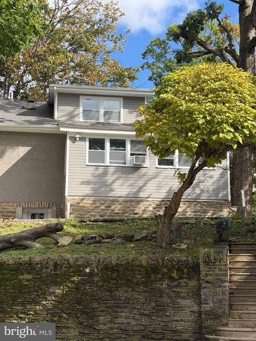 6223 N 10th St, PHILADELPHIA, PA, 19141-3801 | Card Image