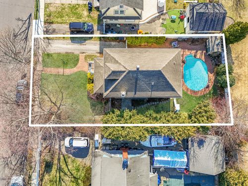 11 Bohack Ct, Sayville, NY, 11782-2634 | Card Image