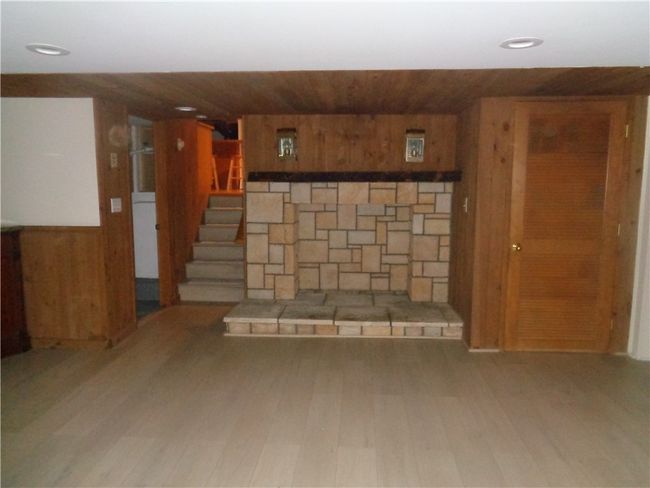 17 Pine Ln, House other with 3 bedrooms, 2 bathrooms and 6 parking in Johnston RI | Image 38