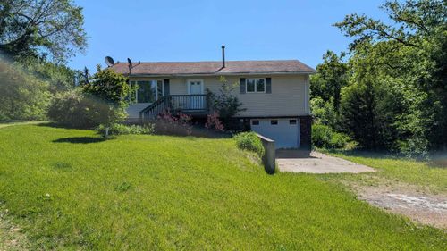 N3126 Oak Rd, Markesan, WI, 53946-7944 | Card Image