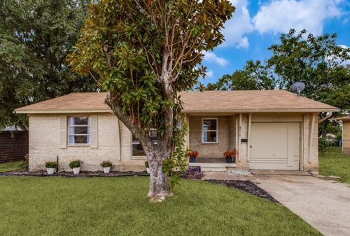 8210 Benares Dr, Dallas, TX, 75243-3630 | Card Image