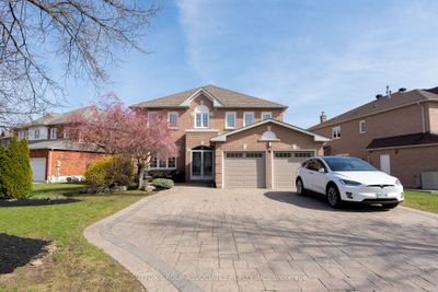 15 Guildford Cir, House other with 5 bedrooms, 5 bathrooms and 7 parking in Unionville ON | Image 1