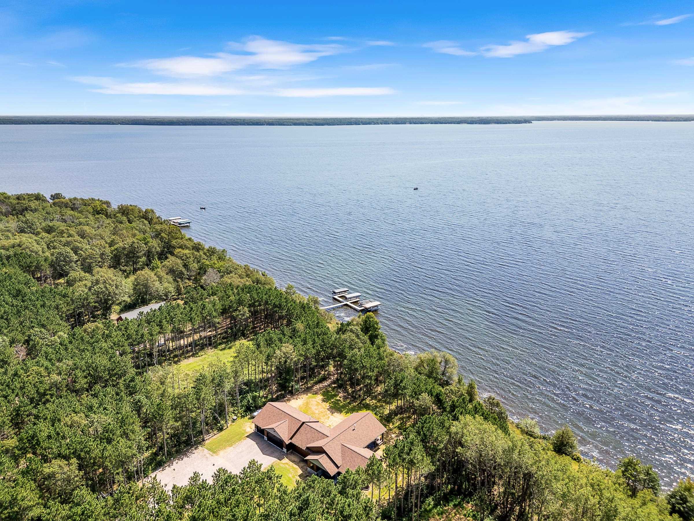 Longview Ln, Necedah, WI 54646