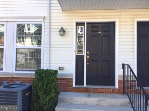 4461 Riverview Ln, PHILADELPHIA, PA, 19129-1781 | Card Image