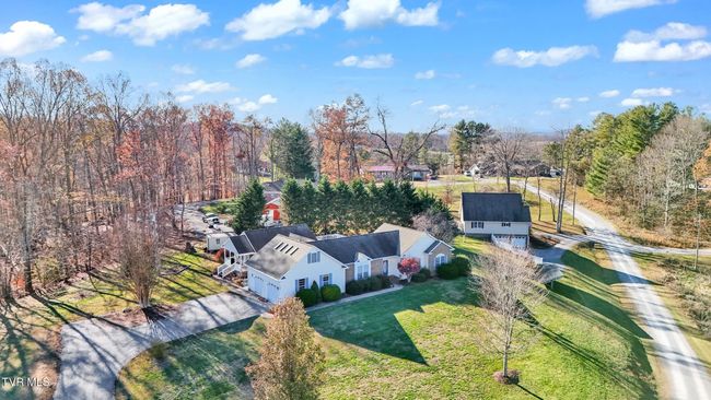 194 New Haven Dr, House other with 4 bedrooms, 3 bathrooms and null parking in Jonesville VA | Image 18