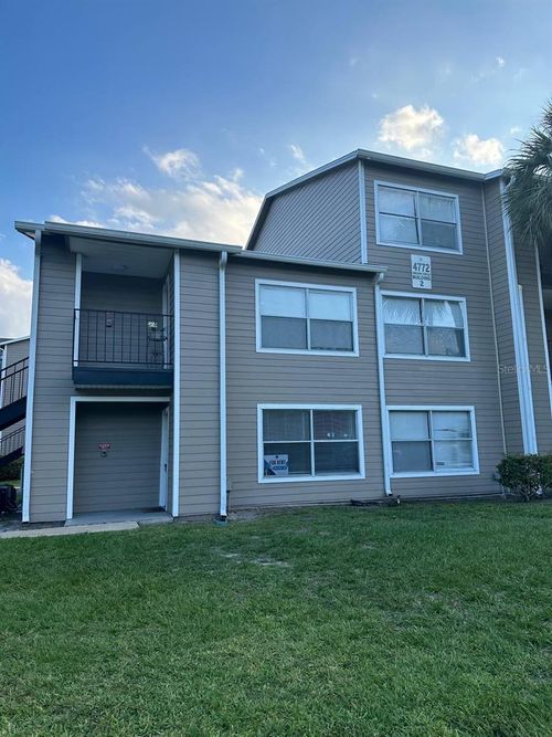 11-4772 Walden Cir, ORLANDO, FL, 32811-7243 | Card Image