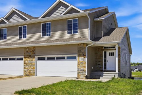 1132 Mary Ln, North Liberty, IA, 52317-8710 | Card Image