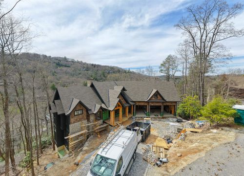 1406 Falls Dr W, Highlands, NC, 28741-7182 | Card Image