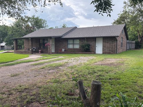 5322 Hilltop St, Madill, OK, 73446-2069 | Card Image