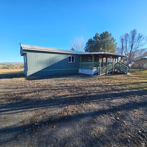 57447 Pine Rd, Christmas Valley, OR, 97641-2528 | Card Image