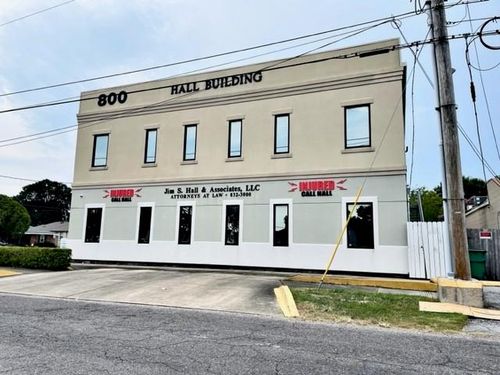 201-800 N Causeway Blvd, Metairie, LA, 70001-5363 | Card Image