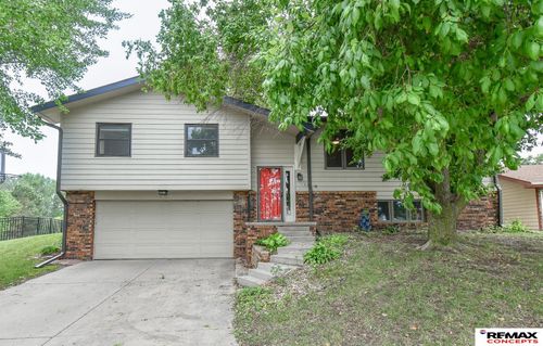 821 W Harvest Drive, Lincoln, NE, 68521 | Card Image