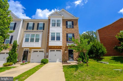 8710 Sweet Lauren Ct, UPPER MARLBORO, MD, 20772-5264 | Card Image