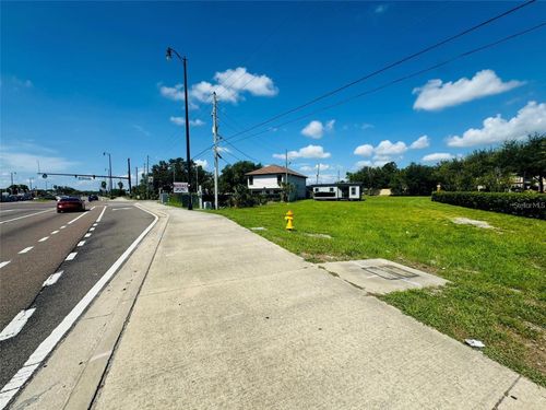 000 S Us-17-92, CASSELBERRY, FL, 32730 | Card Image