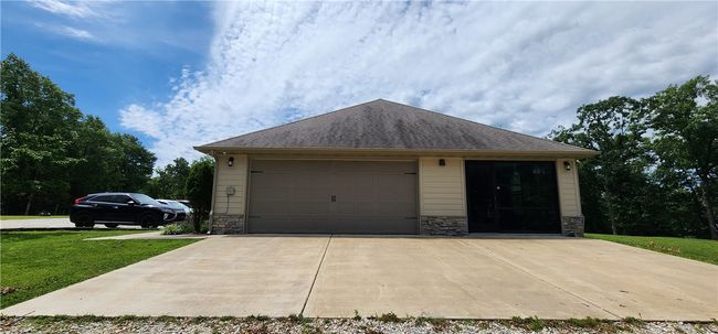 8871 Lola Jeane Lane, House other with 3 bedrooms, 2 bathrooms and null parking in Rogers AR | Image 7