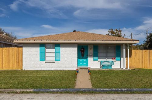 4702 Avenue P 1/2, Galveston, TX, 77551-5241 | Card Image