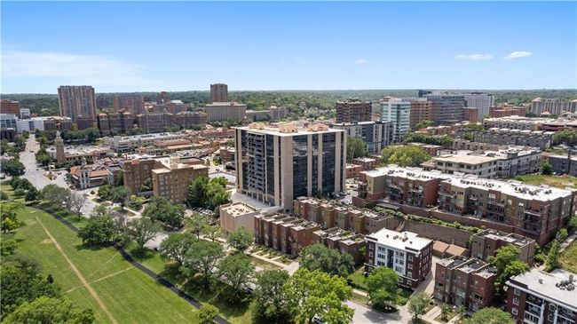 APT-603 - 4545 Wornall Rd, Condo with 2 bedrooms, 2 bathrooms and null parking in Kansas City MO | Image 45