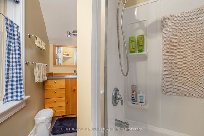 22 Victoria St, House other with 3 bedrooms, 2 bathrooms and 6 parking in Jasper ON | Image 17