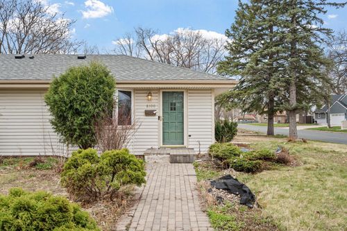 8100 Clinton Ave S, Bloomington, MN, 55420-1225 | Card Image