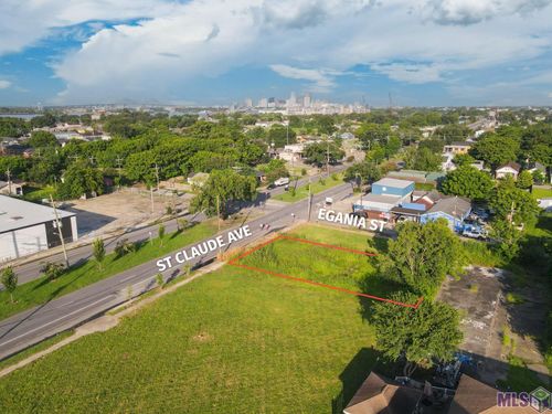 5307 Saint Claude Ave, New Orleans, LA, 70117-3307 | Card Image