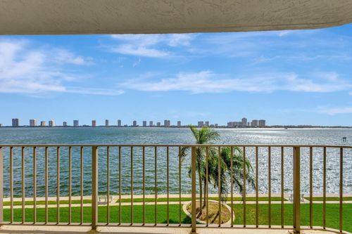 apt-403-801 Lake Shore Dr, Lake Park, FL, 33403-2925 | Card Image