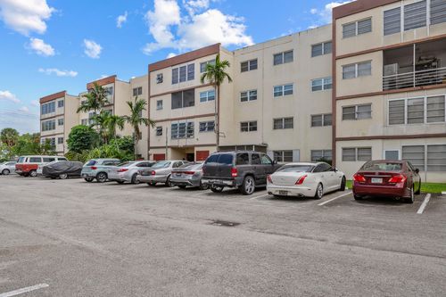 206-4047 Nw 16th St, Lauderhill, FL, 33313-5851 | Card Image