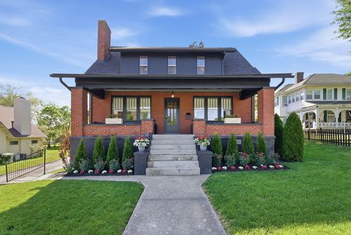 105 Danville Ave, Stanford, KY, 40484-1201 | Card Image