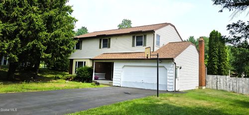 16 Warwick Way, Niskayuna, NY, 12309-2934 | Card Image