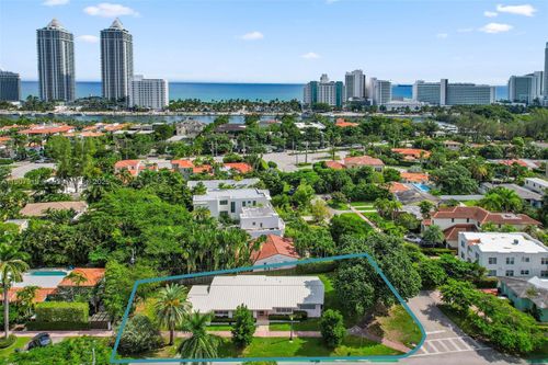 4601 Royal Palm Ave, Miami Beach, FL, 33140-3043 | Card Image