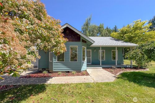 3582 Happy Valley Rd, Sequim, WA, 98382-7728 | Card Image