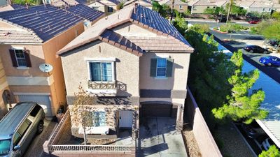 10512 Sun Palace Court, House other with 3 bedrooms, 2 bathrooms and null parking in Las Vegas NV | Image 3